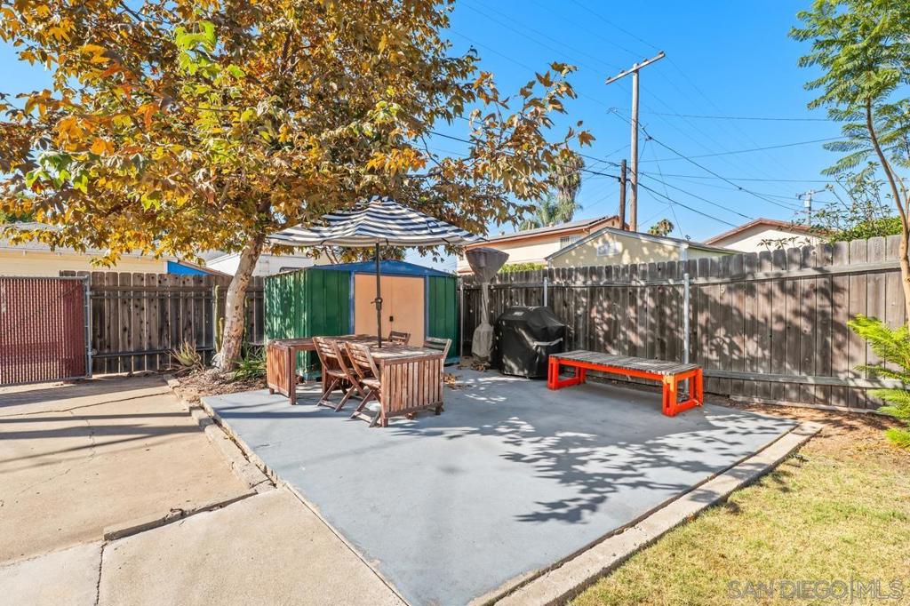 4176 Pepper Property Photo 28