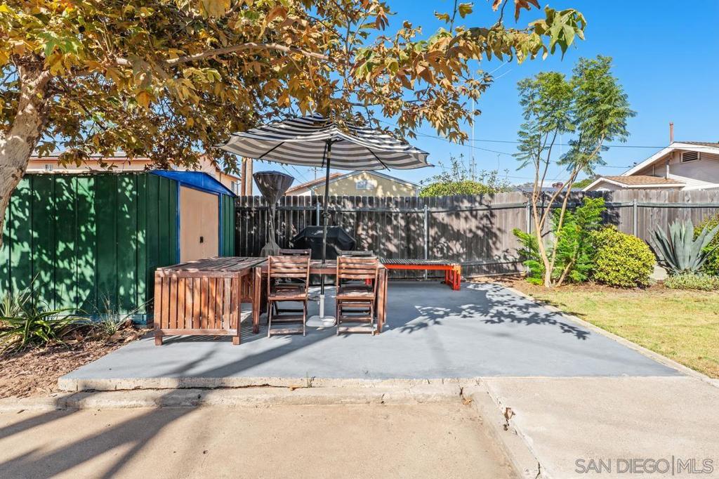 4176 Pepper Property Photo 31
