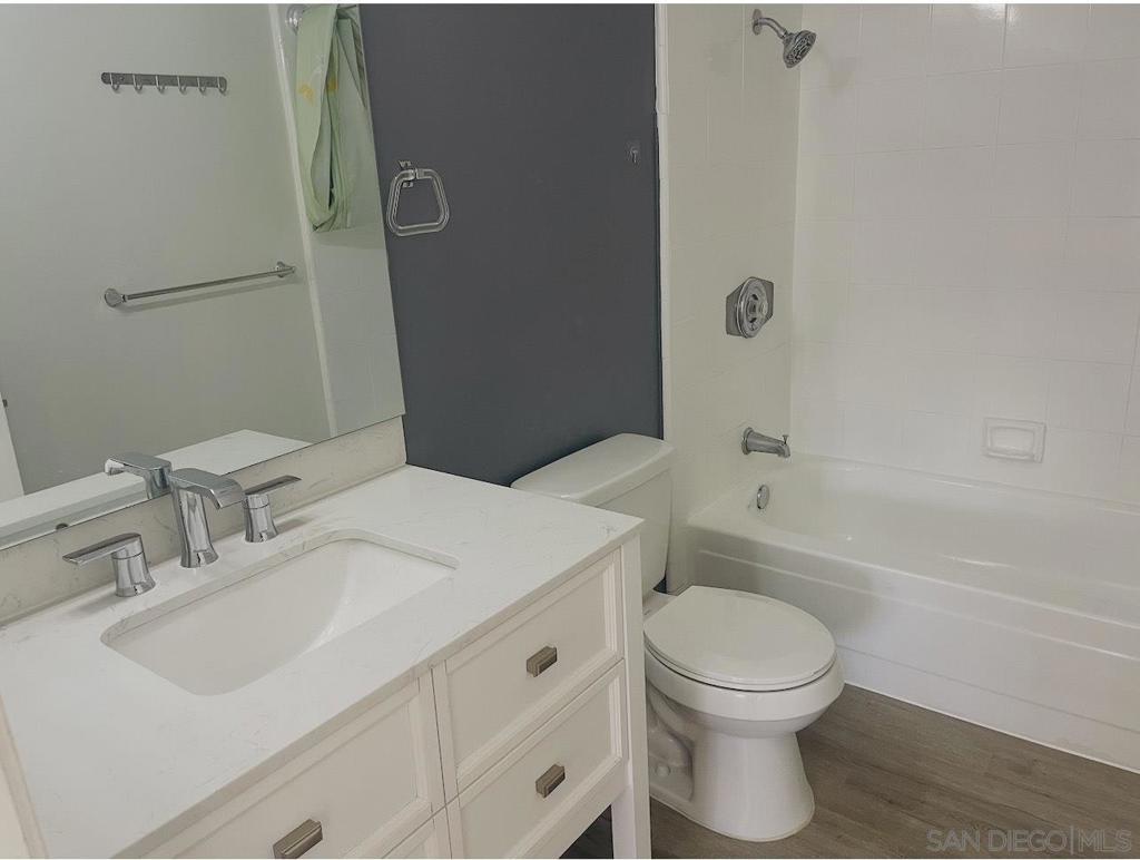 8320 Regents Road 2p Property Photo 20