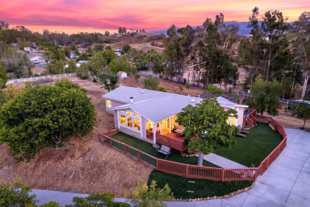 35205 Calle Nopal Property Photo 1