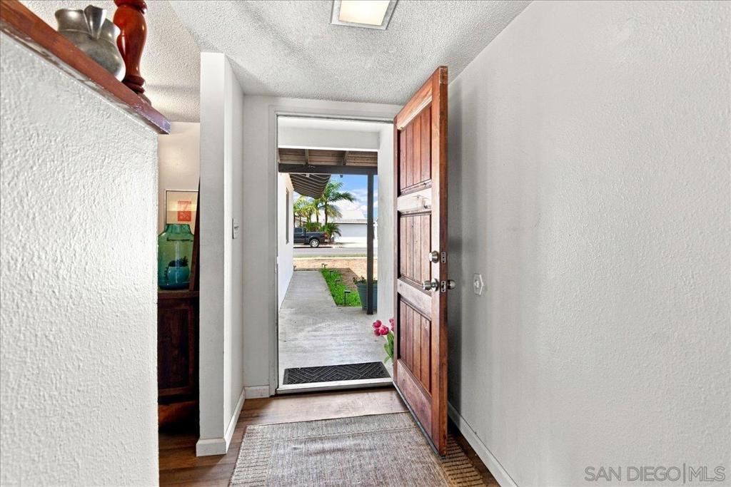 1325 5th St Property Photo 3