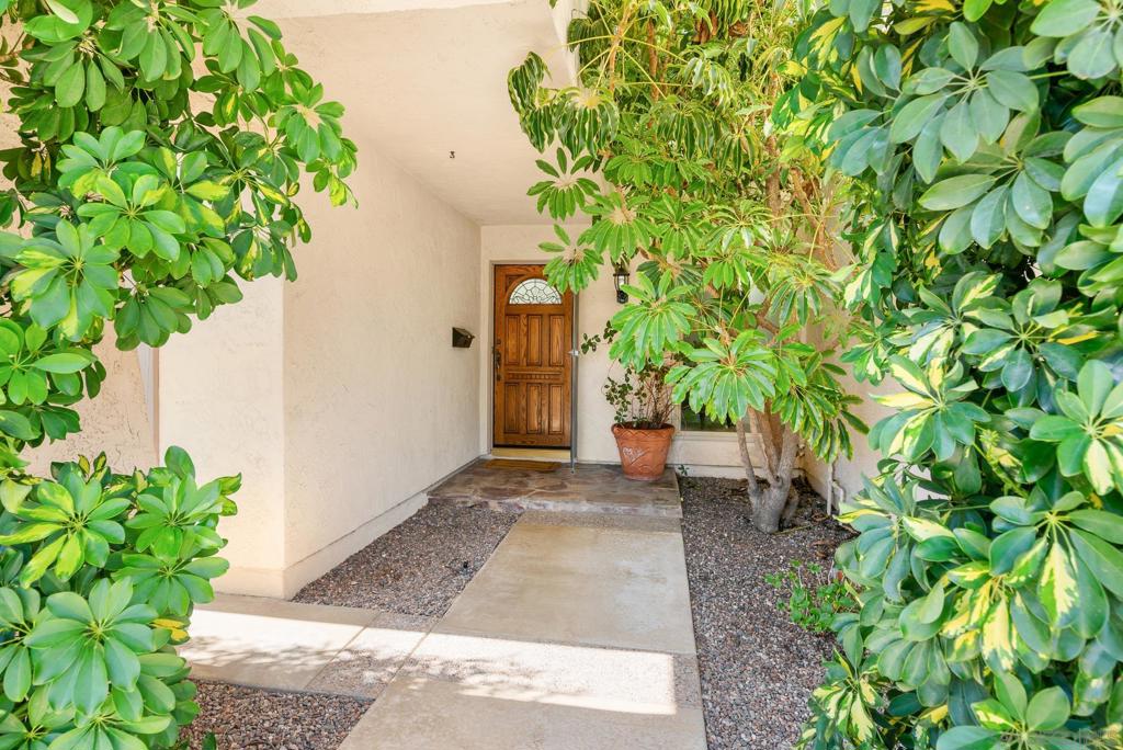 6640 Cabaret Property Photo 5
