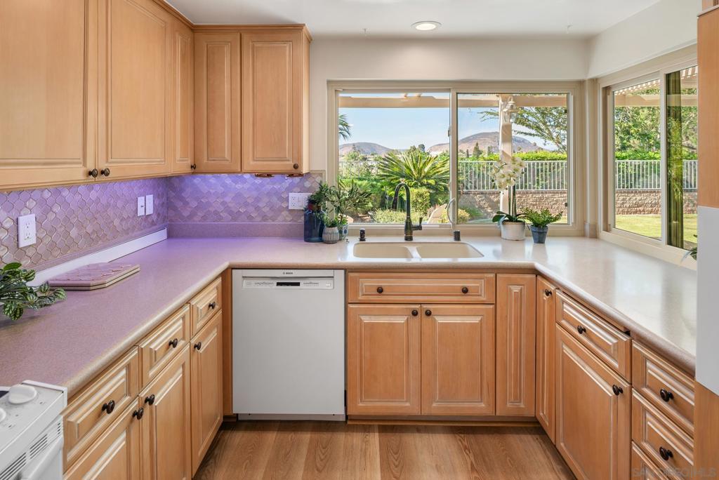 6640 Cabaret Property Photo 14