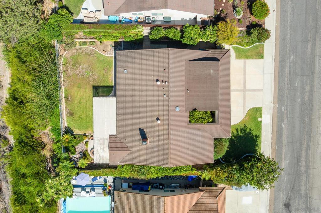 6640 Cabaret Property Photo 44