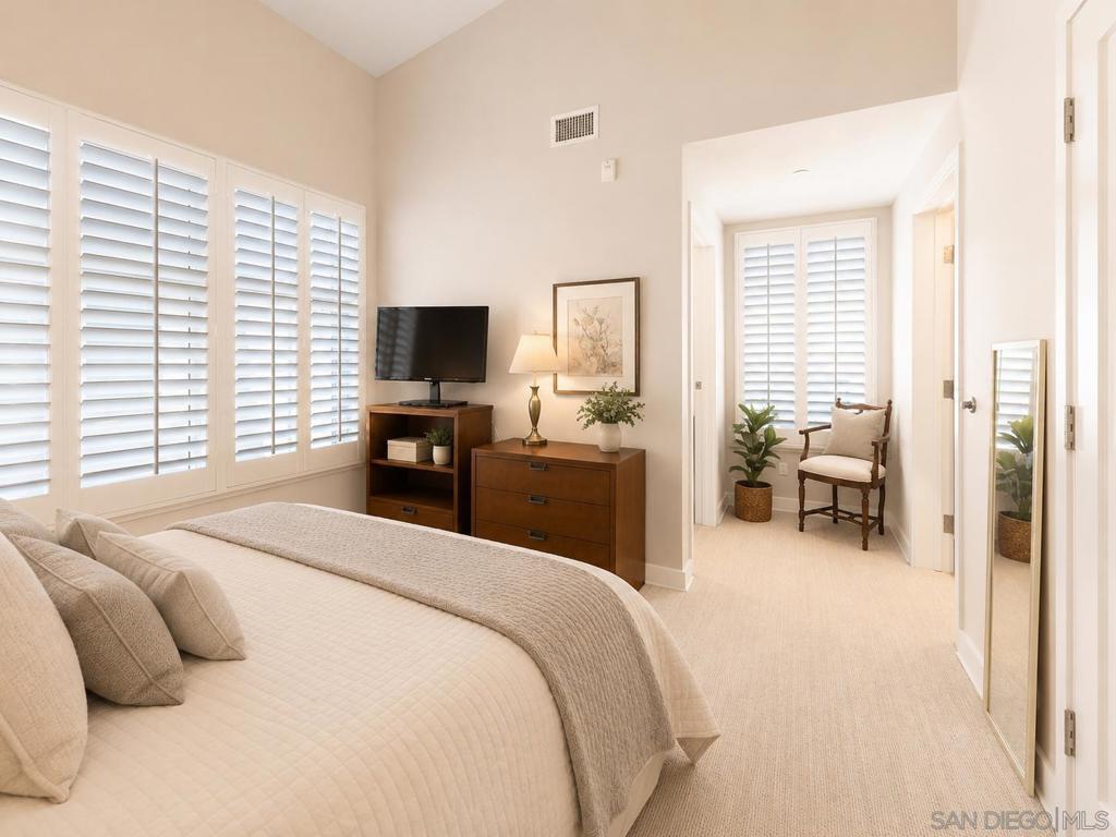 5482 La Jolla L103 Property Photo 11
