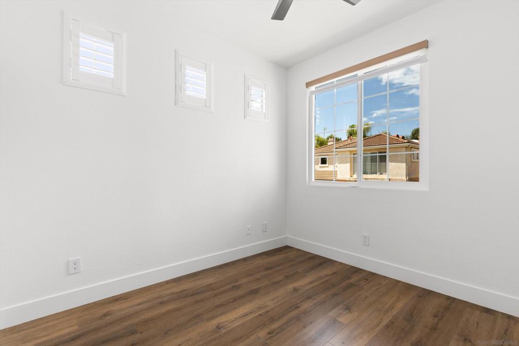 5353 Renaissance Ave Property Photo 40