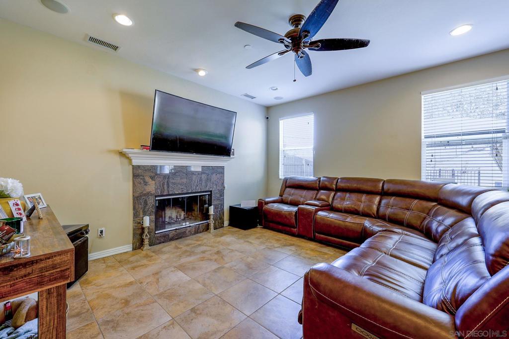 3436 Laurashawn Ln Property Photo 8