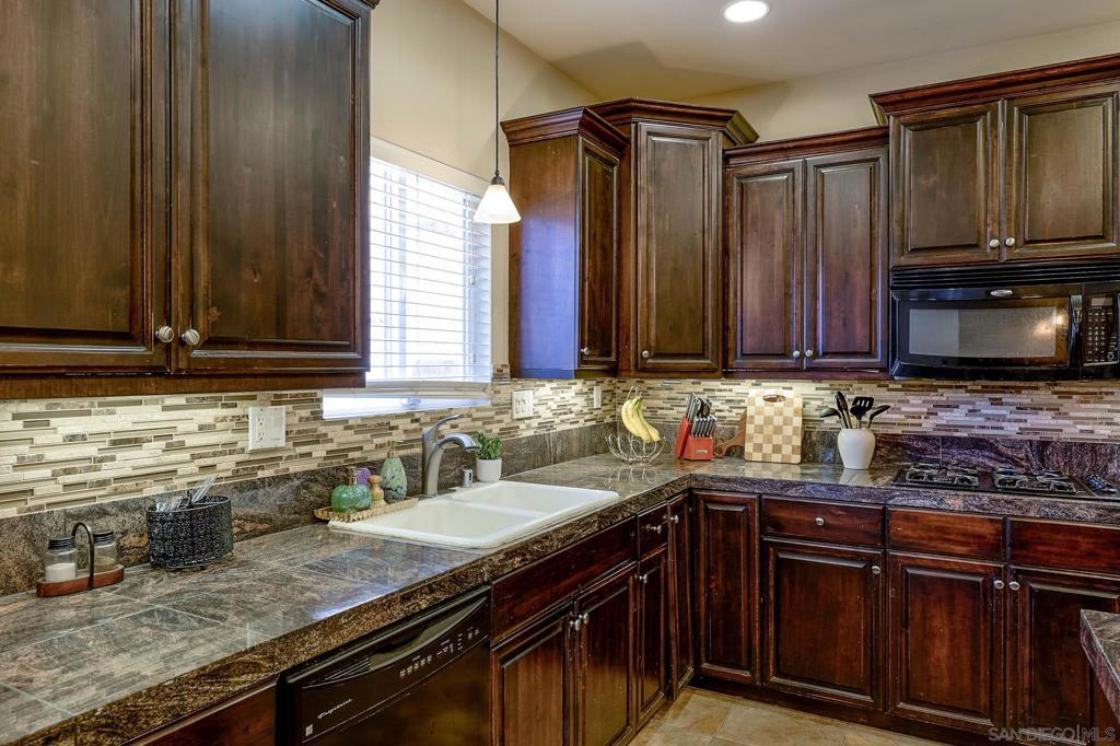 3436 Laurashawn Ln Property Photo 17