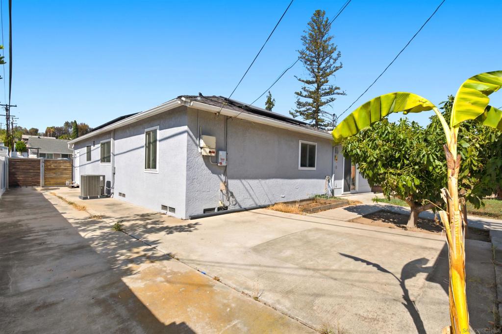 7235 Grable Property Photo 14