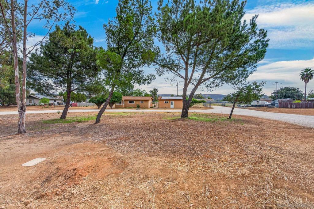 1448 San Vicente Rd Property Photo 4