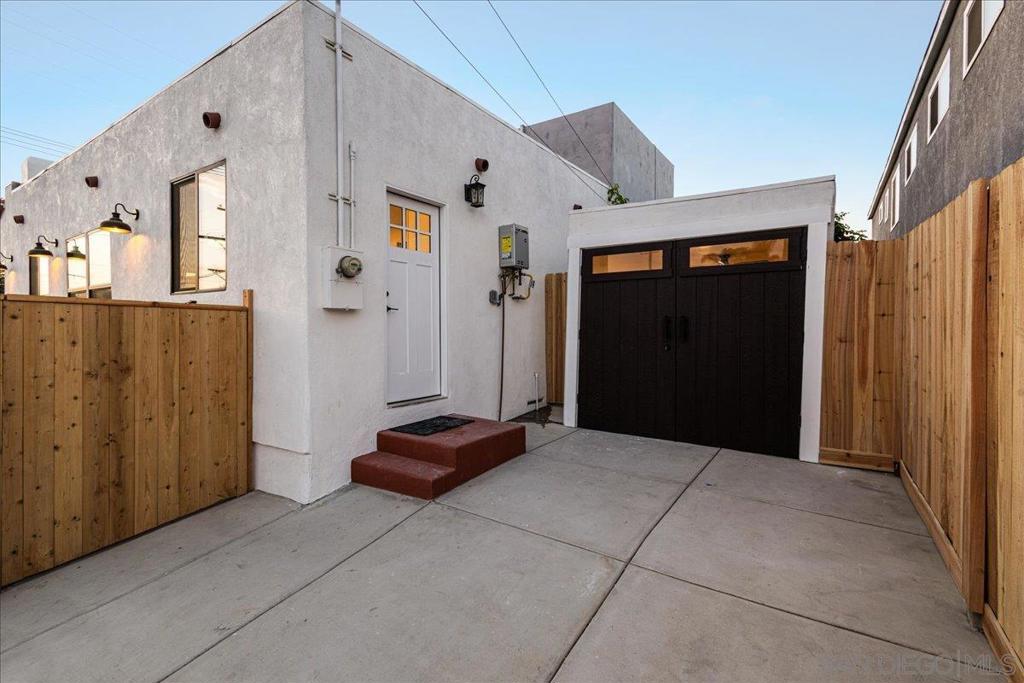 4103 Wabash Avenue Property Photo 4