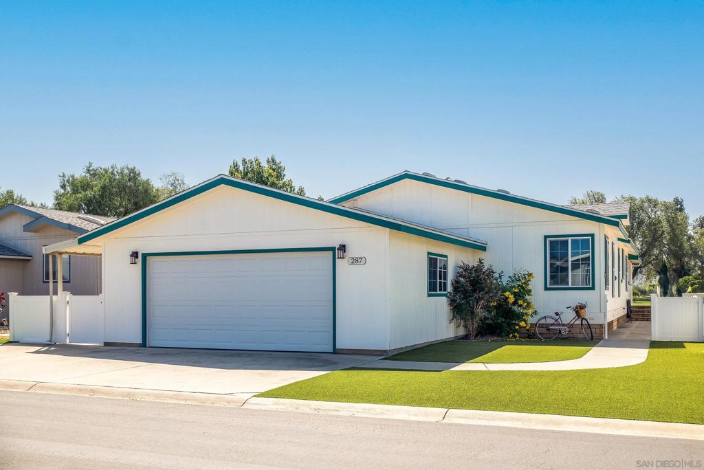 11851 Riverside Dr #287 Spc 287 Property Photo 1