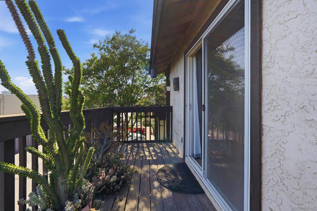 10357 Carefree Property Photo 9