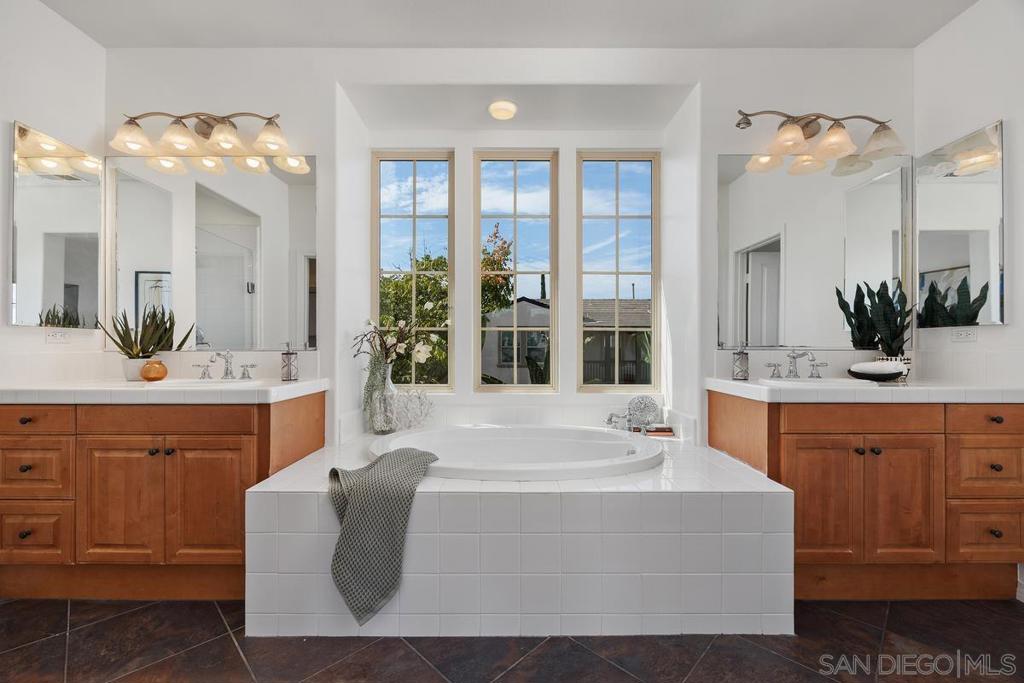 13500 Moonflower Meadows Trl Property Photo 18