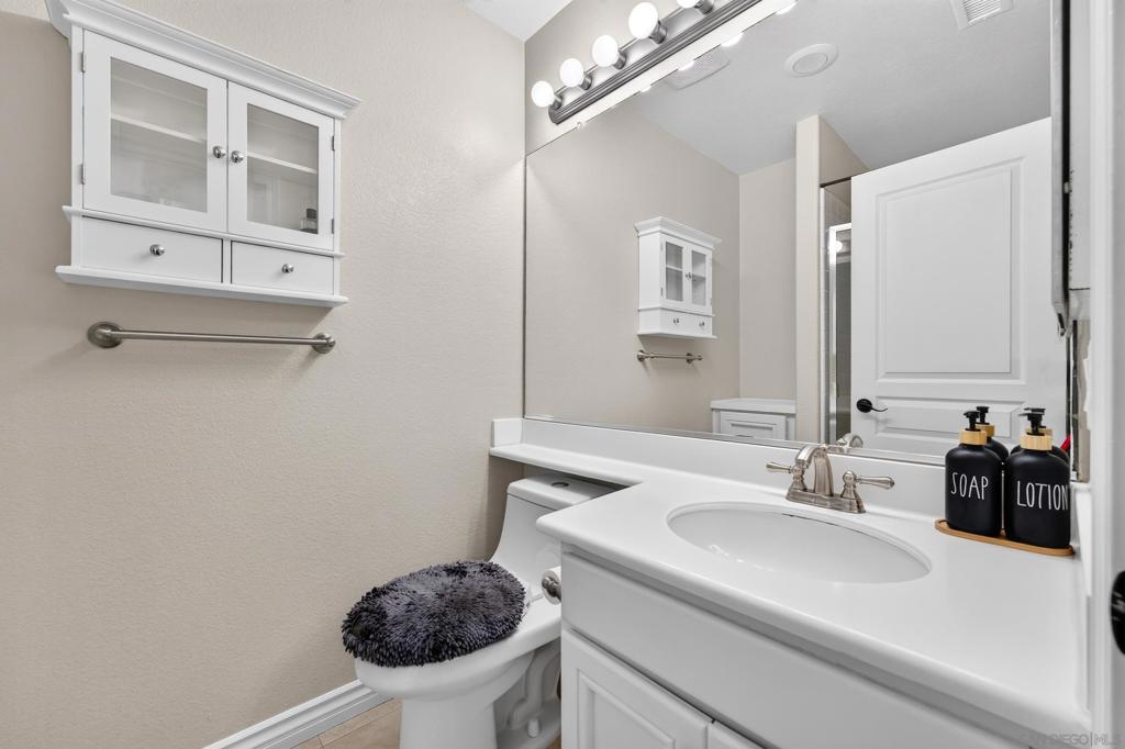 6657 Curlew Terrace Property Photo 43