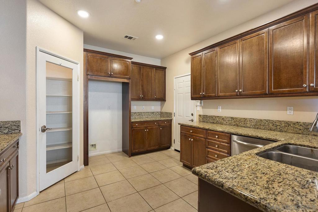1733 Cripple Creek 4 Property Photo 8