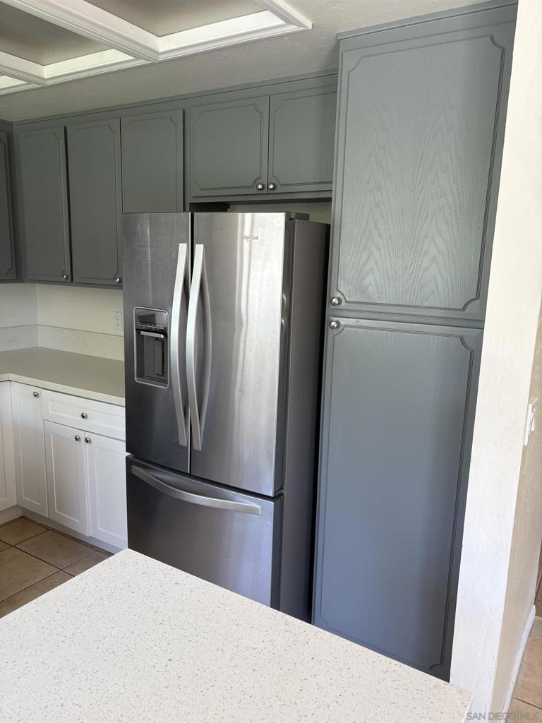 2411 Torrejon Property Photo 4
