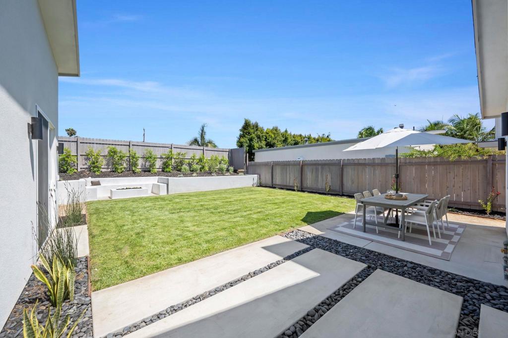 2861 Burgener Property Photo 32