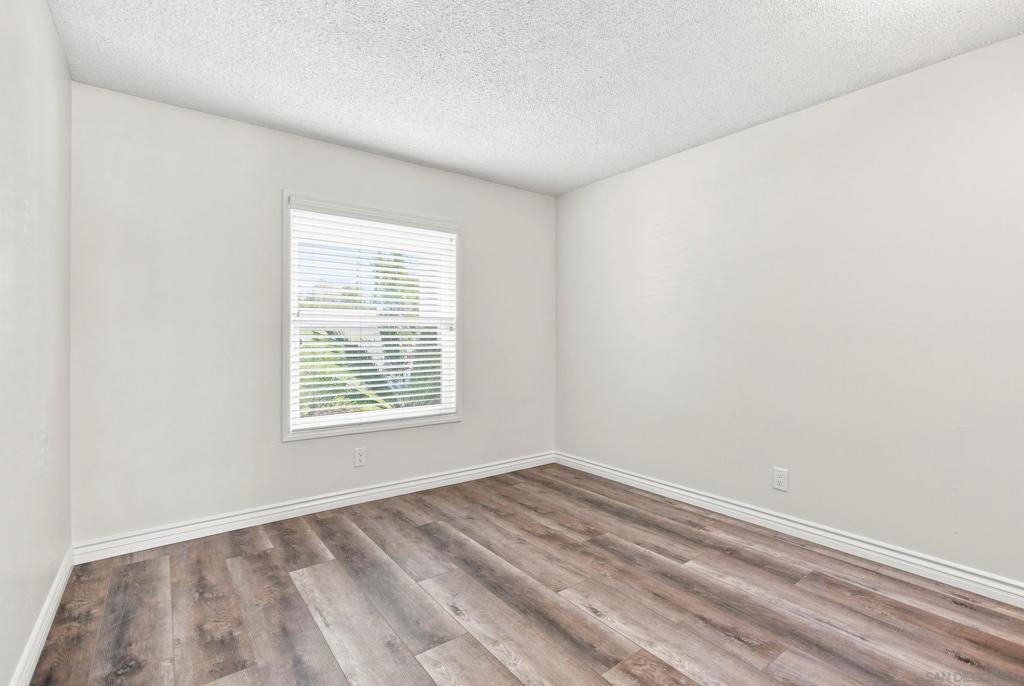 6852 Belle Glade Ave Property Photo 22