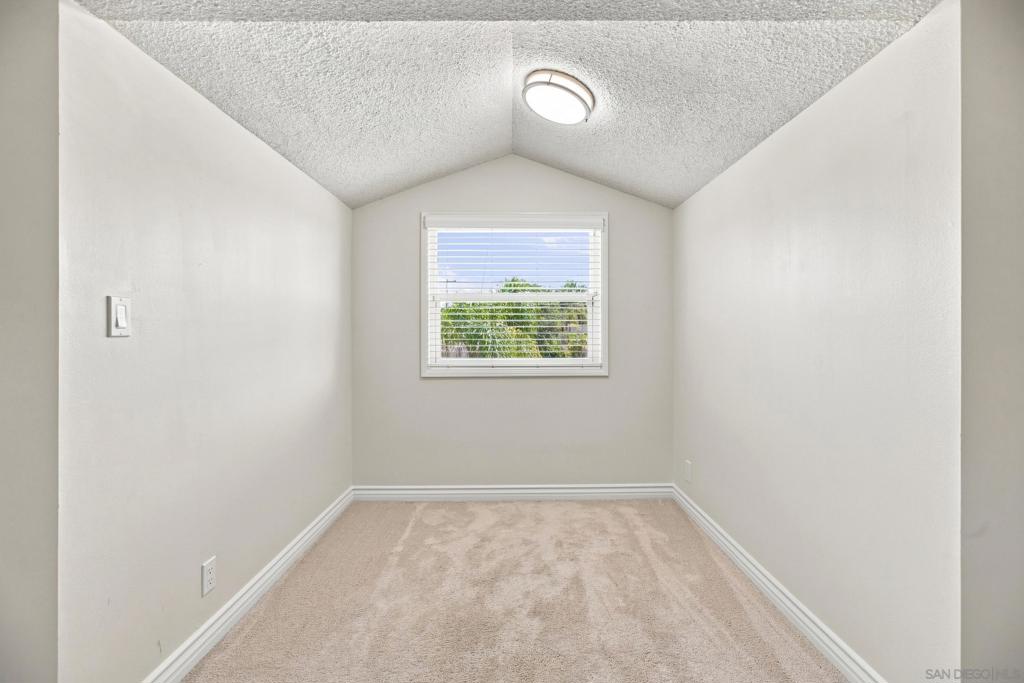 6852 Belle Glade Ave Property Photo 24