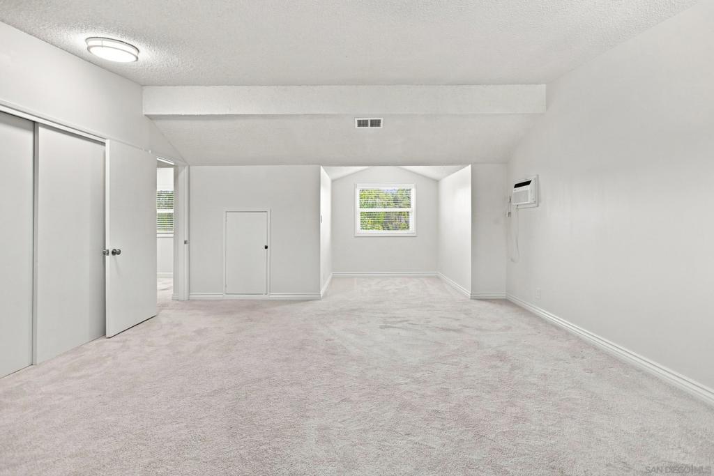 6852 Belle Glade Ave Property Photo 27