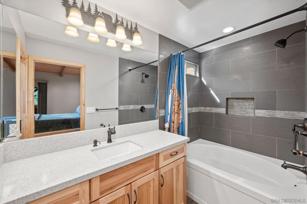 1219 Aspen Dr. Property Photo 21
