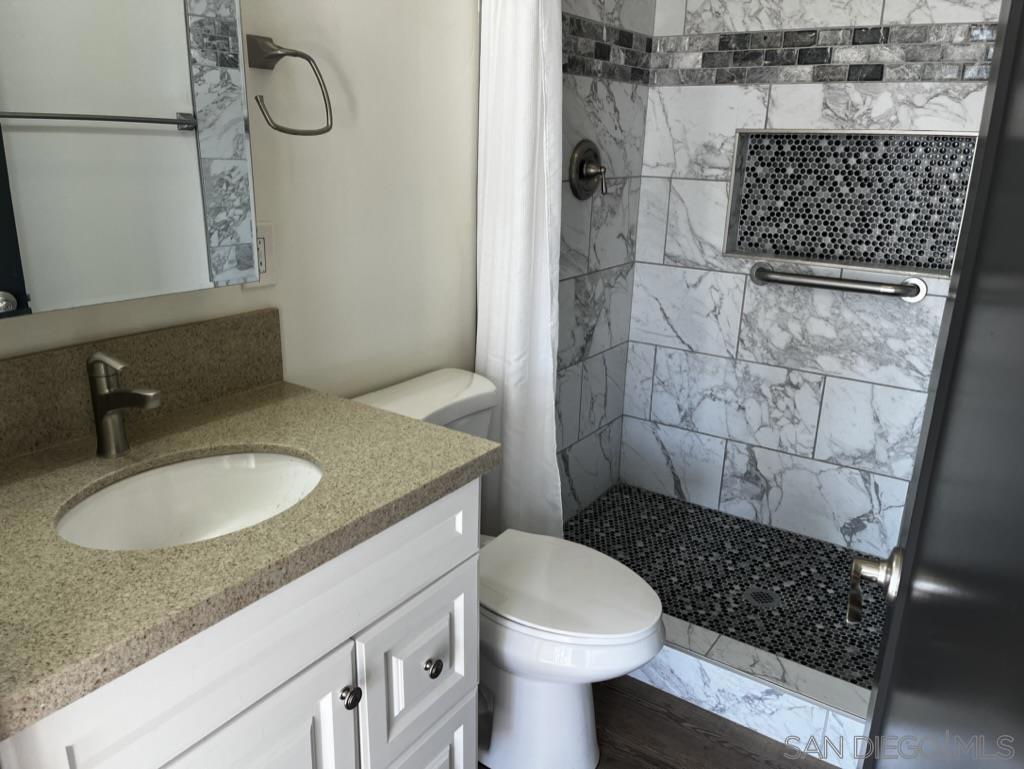 260021103SD Property Photo 19