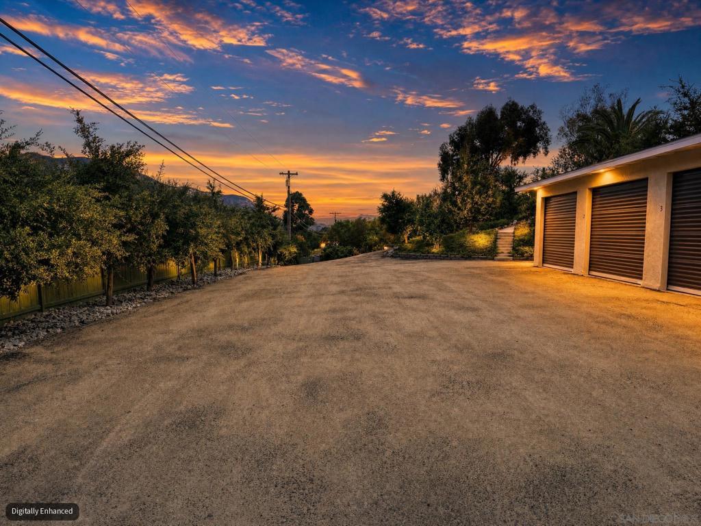 260021103SD Property Photo 45