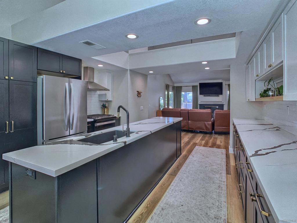 2934 Manzanita View Dr. Property Photo 17