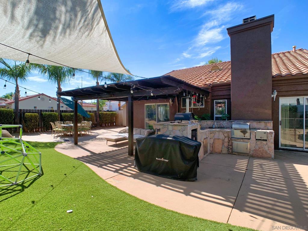 2934 Manzanita View Dr. Property Photo 38