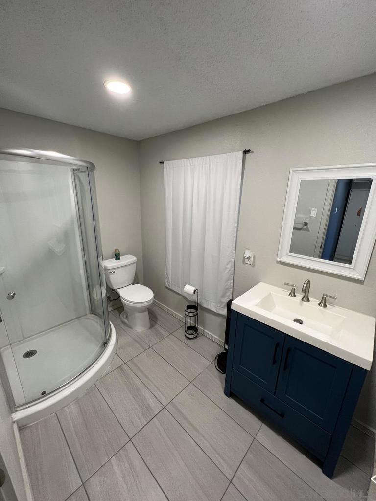 3253 Acacia St Property Photo 14