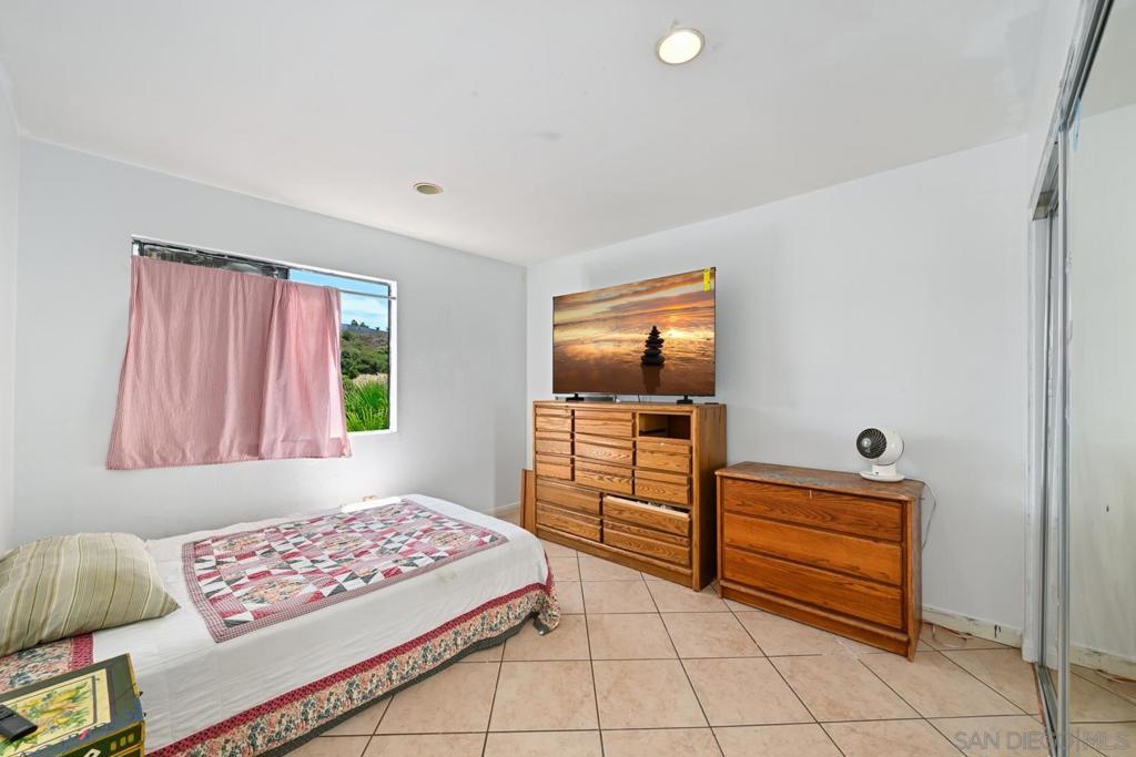 2884 Brandeis Dr. Property Photo 21