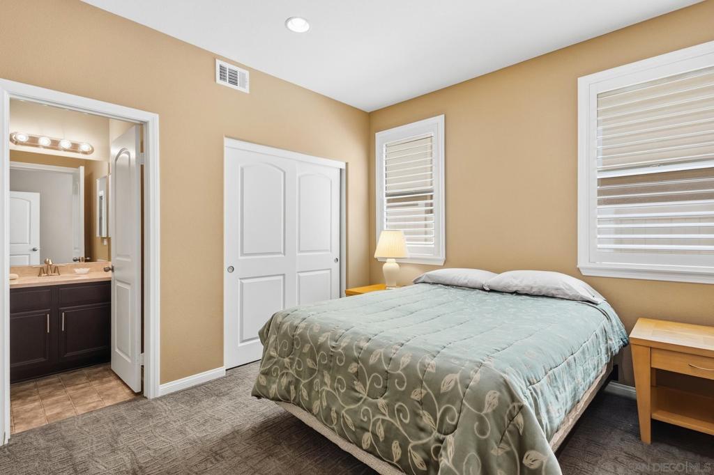 39186 Clydesdale Circle Property Photo 15