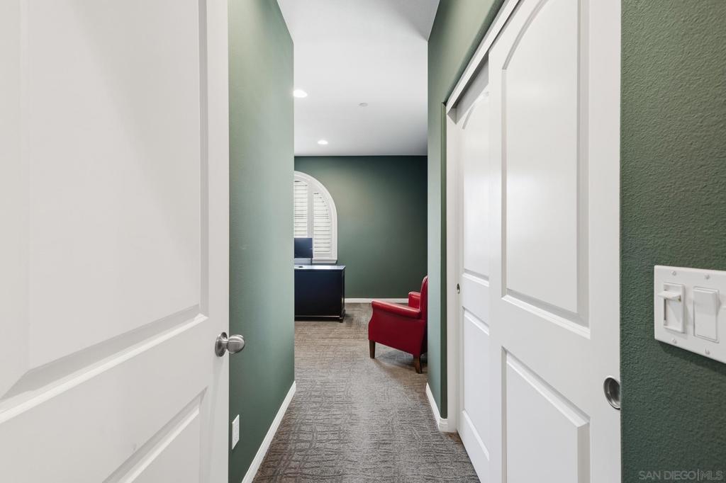 39186 Clydesdale Circle Property Photo 18