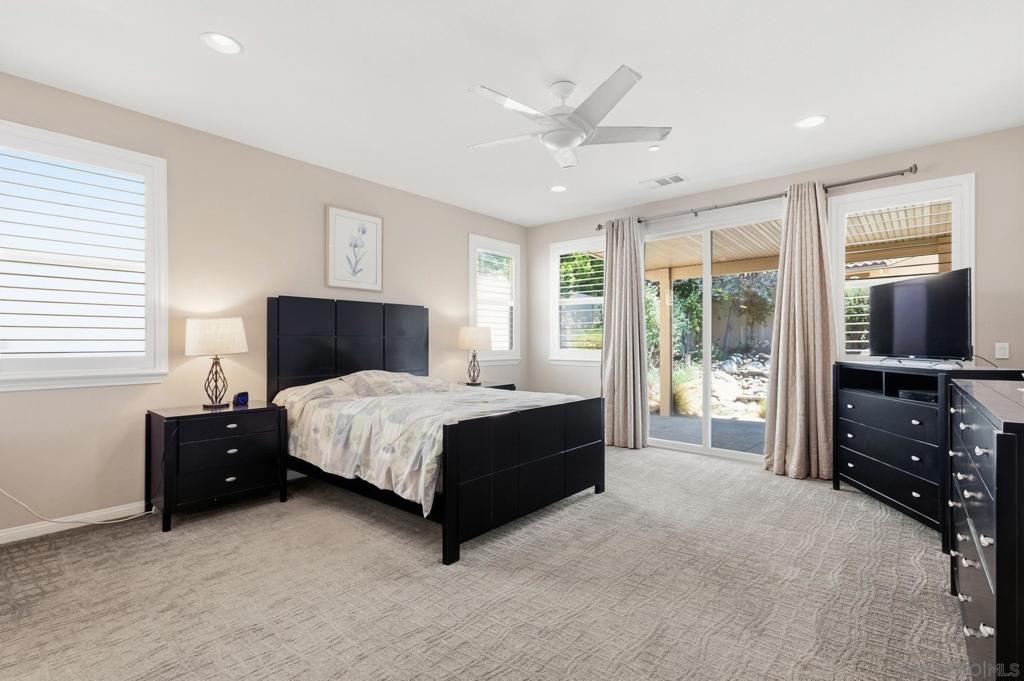 39186 Clydesdale Circle Property Photo 28