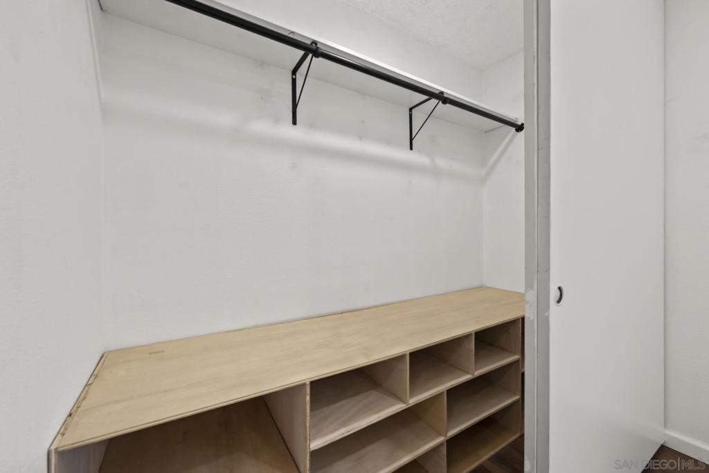 1512 Gustavo Street Unit B B Property Photo 15