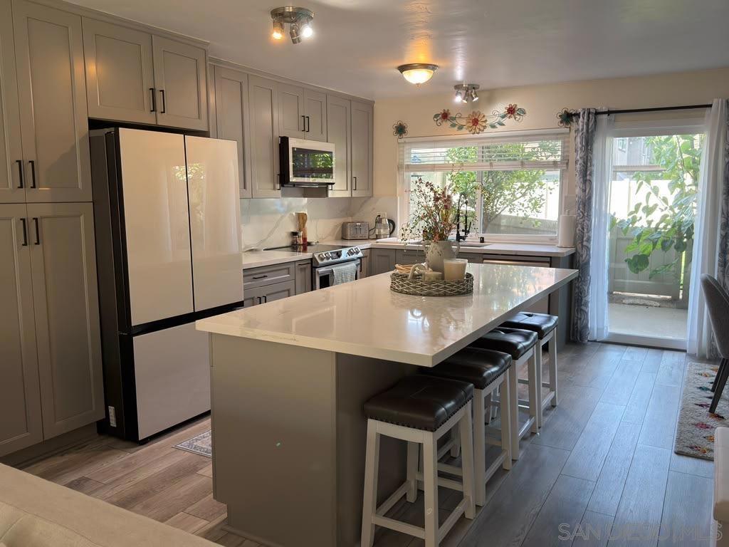 11375 Matinal Circle Property Photo 7