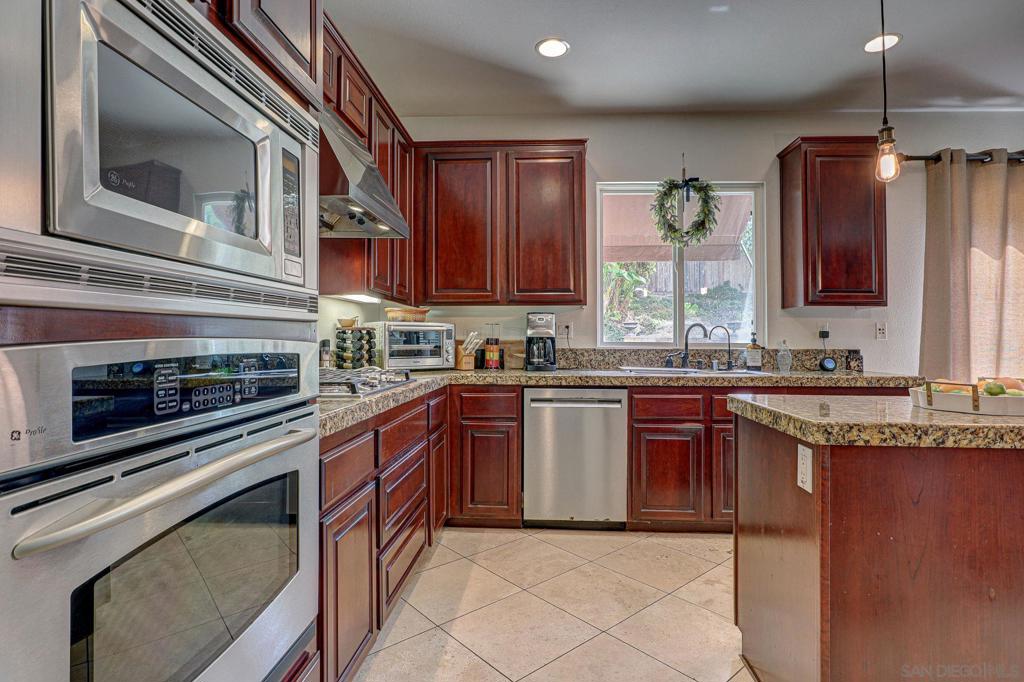 359 Plaza Toluca Property Photo 11