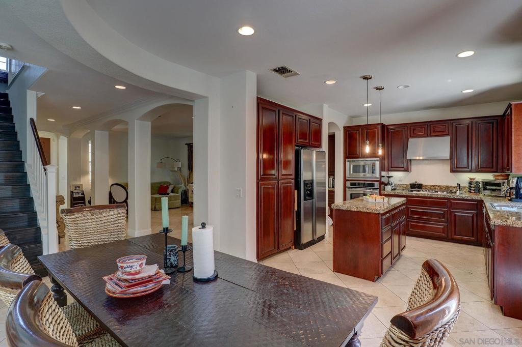 359 Plaza Toluca Property Photo 15
