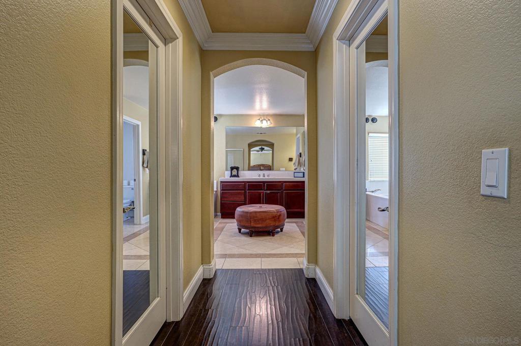 359 Plaza Toluca Property Photo 21