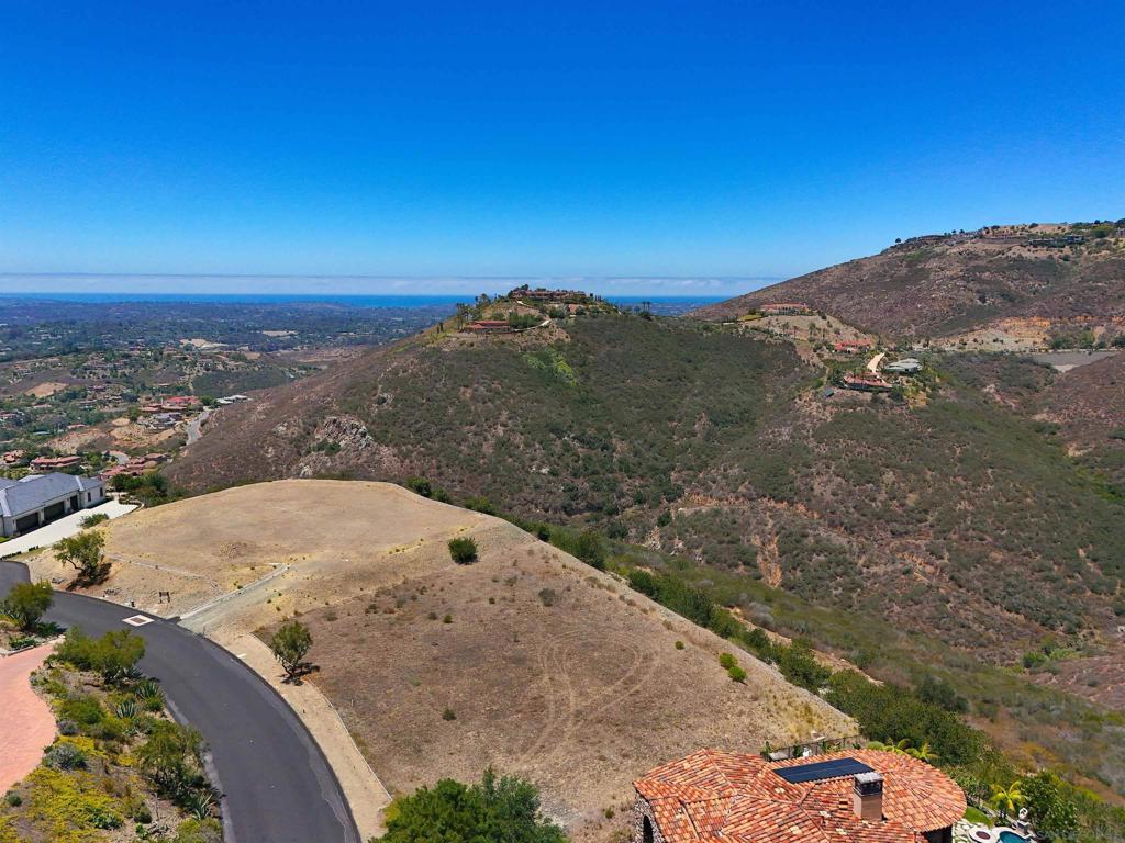 17928 El Brazo Property Photo 1