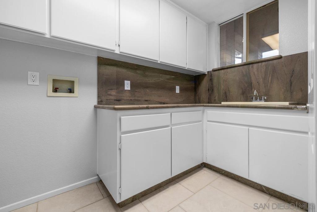 9910 Mollie Property Photo 21