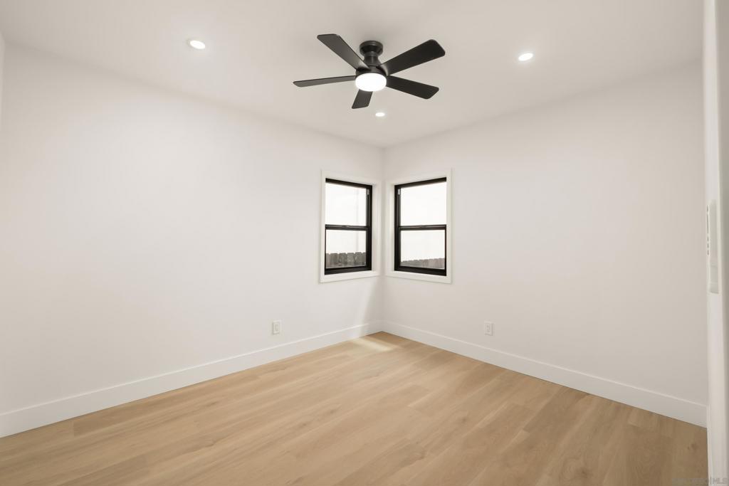 1529 Beryl St Property Photo 27
