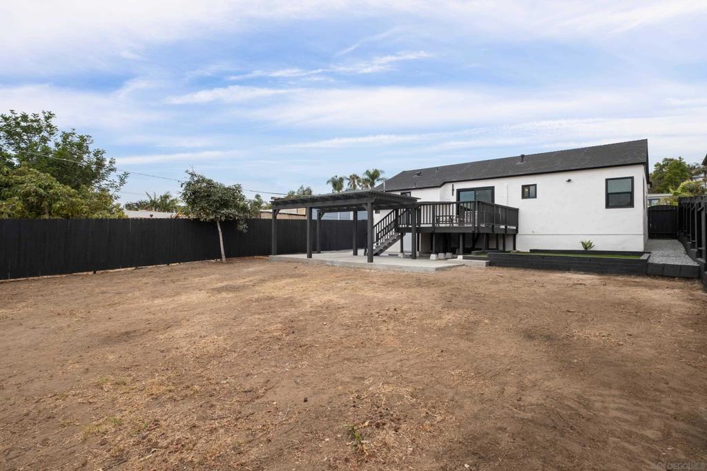 1529 Beryl St Property Photo 36