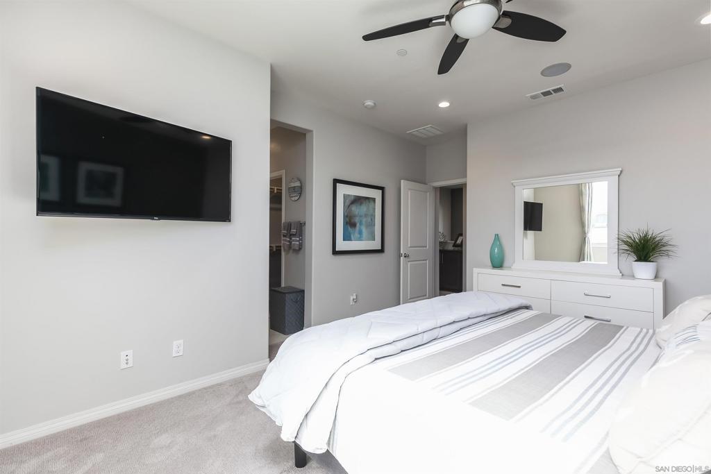 502 Shorebird Way Property Photo 15