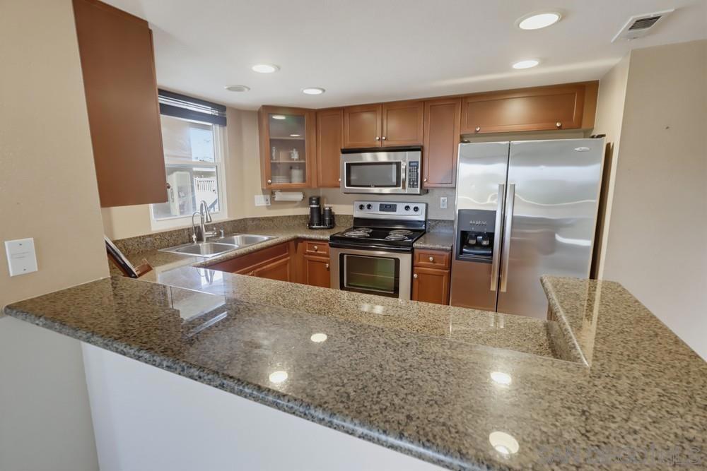 260021167SD Property Photo 23
