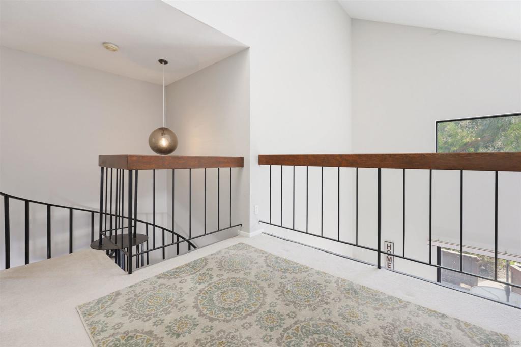23621 Country Villa Rd Property Photo 14