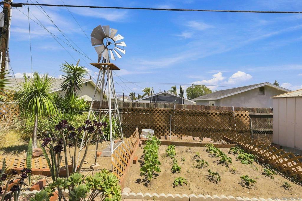 227 Millar Property Photo 31