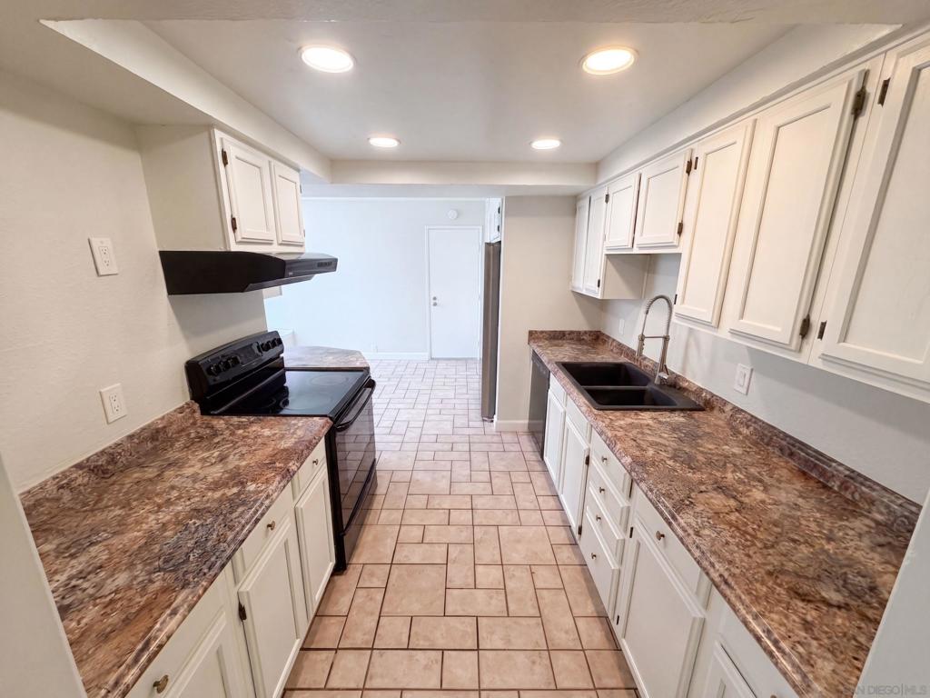 10781 Portobelo Property Photo 10