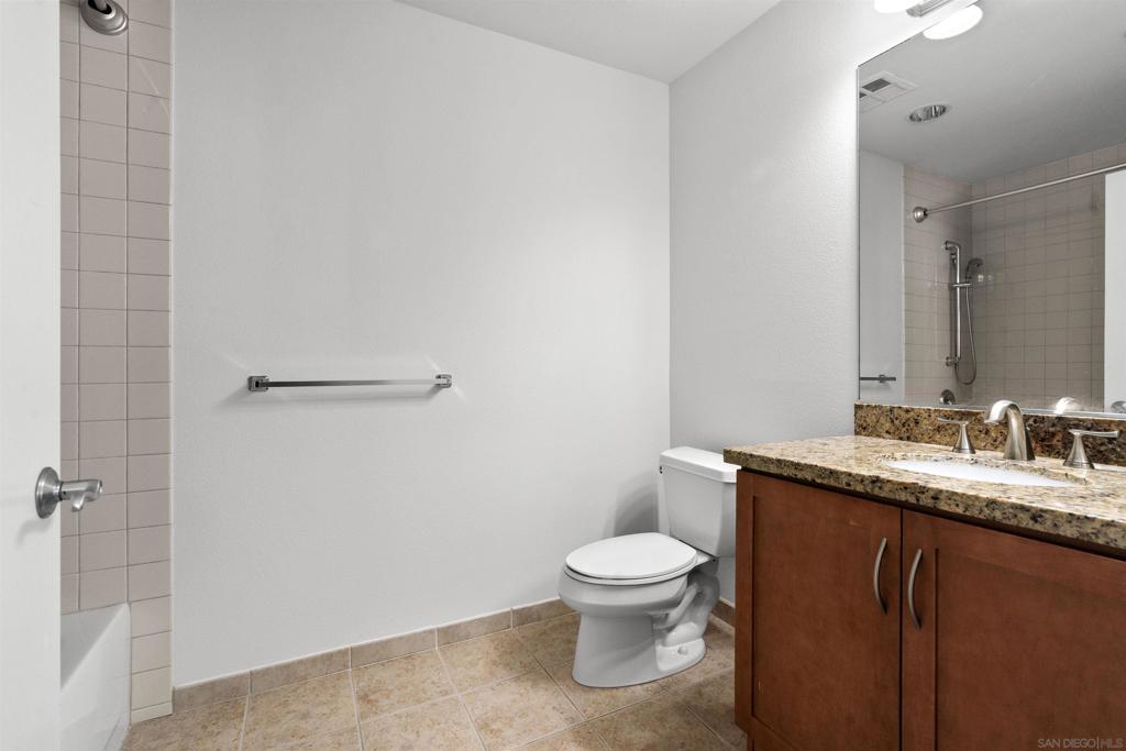 427 9th Ave. 806 Property Photo 27